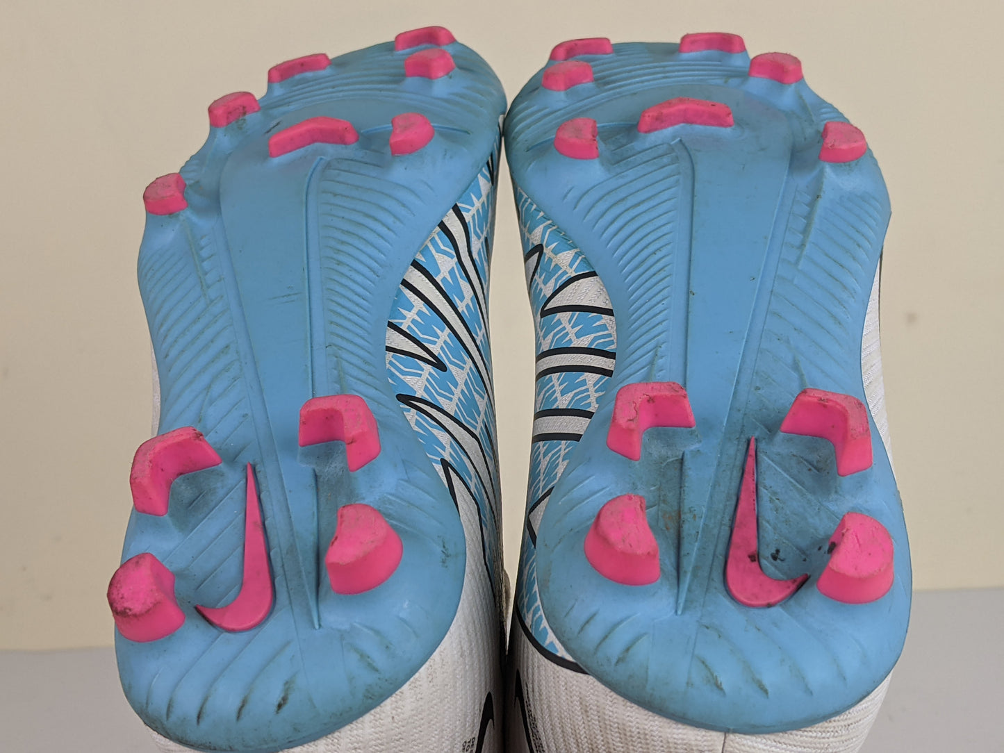 Nike Mercurial Vapor 15 Club MG Blast - White/Baltic Blue/Pink Blast Kids