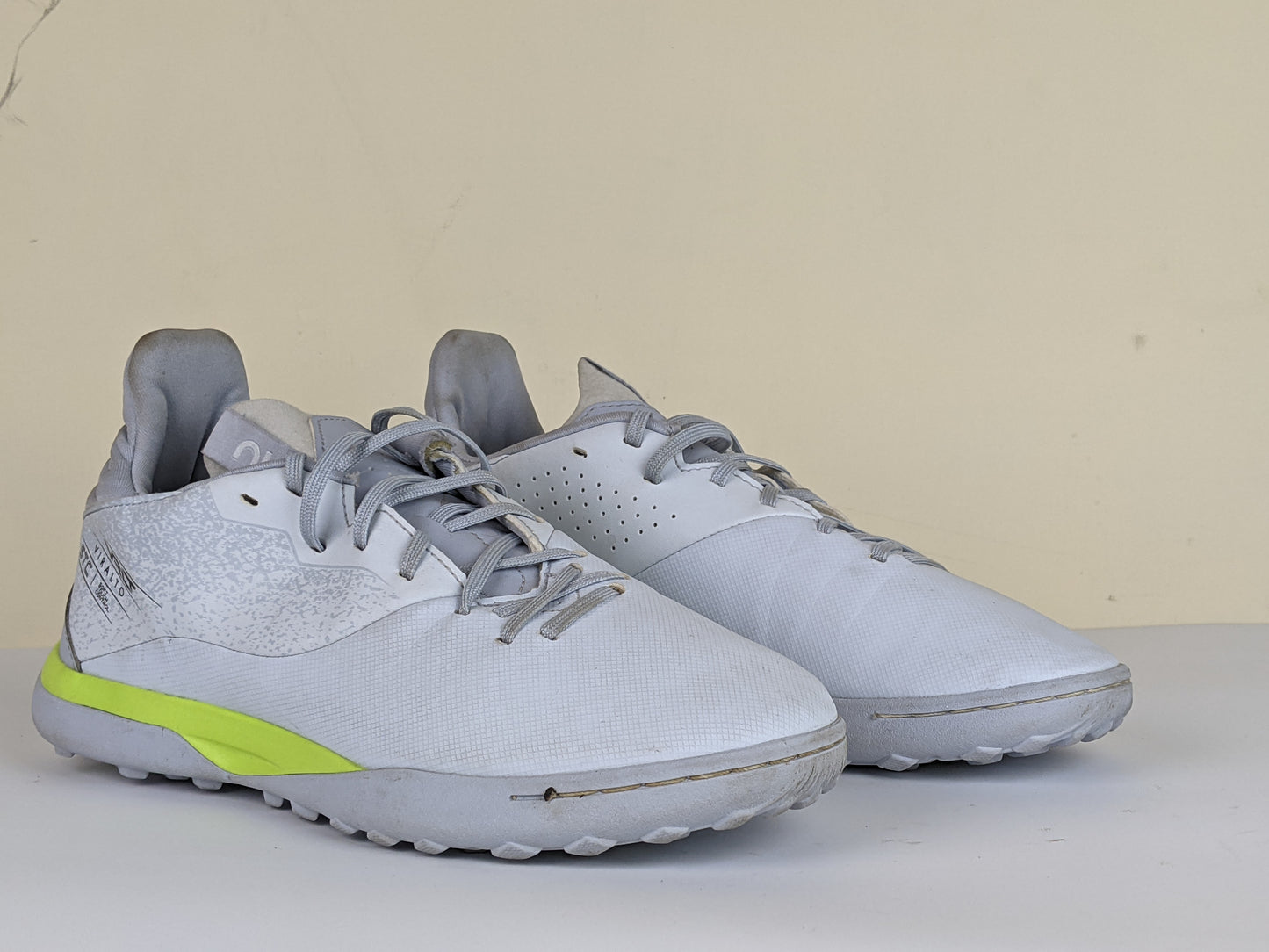 Kipsta Viralto I HG TF 'Grey