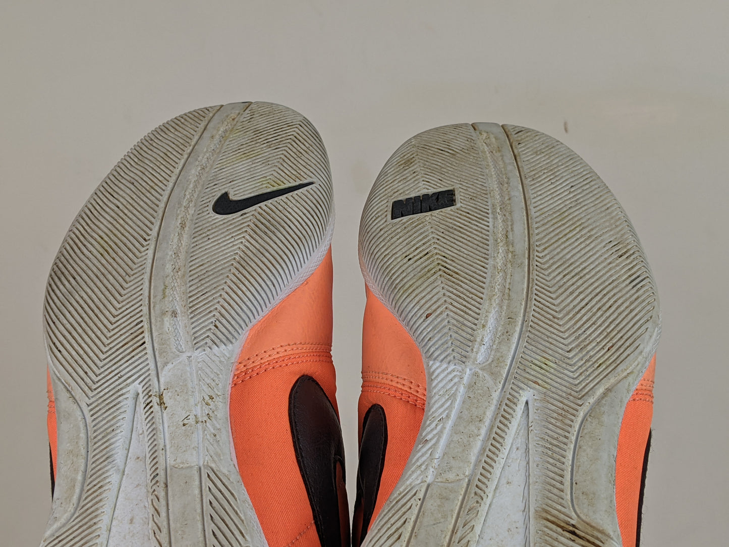 Nike Davinho Atomic Orange/Black/Total Orange/White