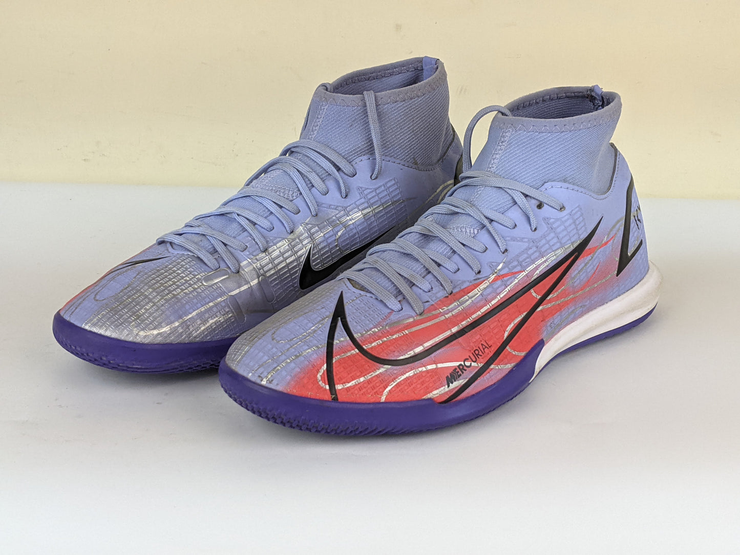 Nike Mercurial Superfly 8 Academy IC KM Flames - Light Thistle/Metallic Silver