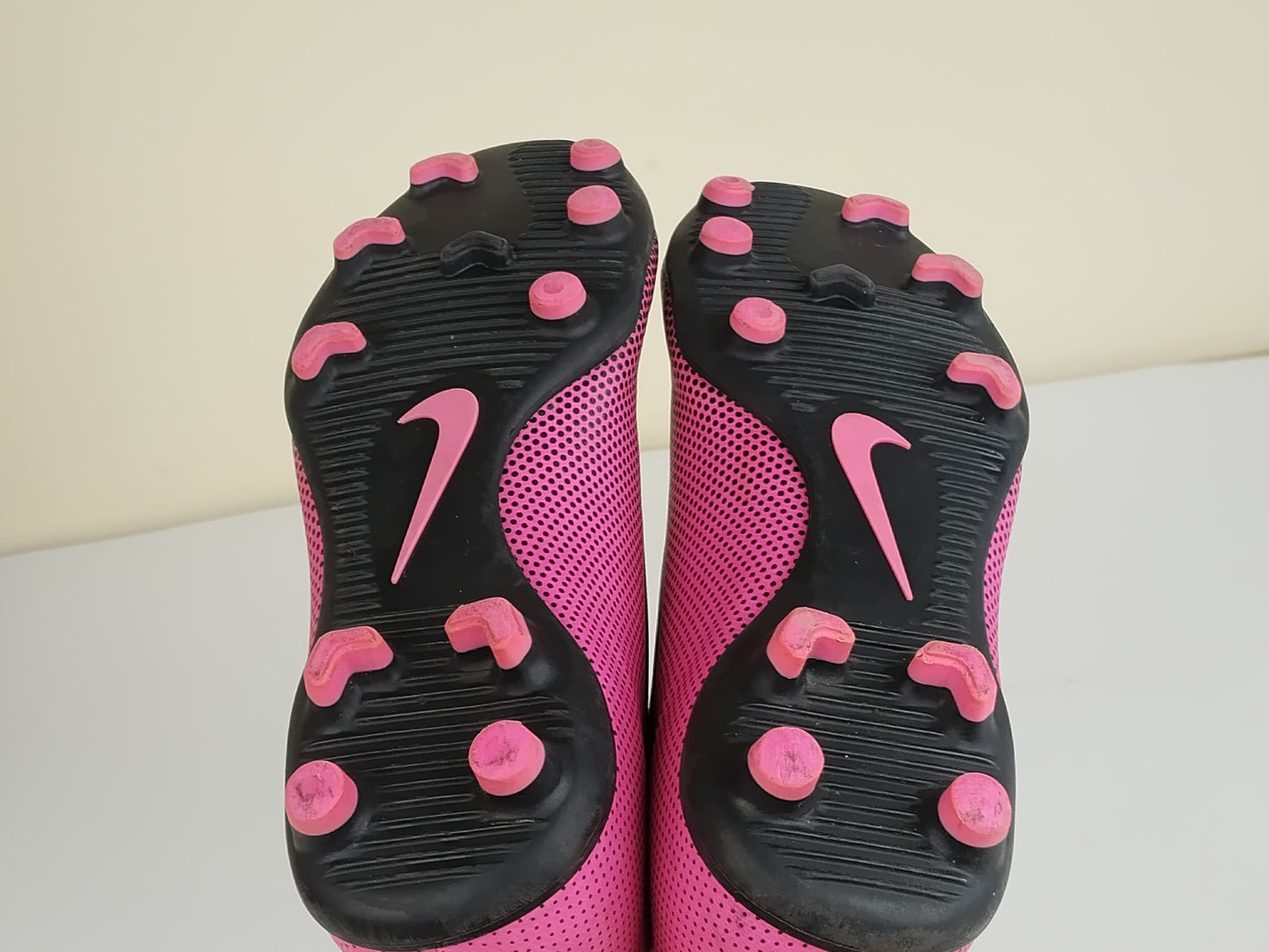 Nike Bravata FG 'Pink/Black