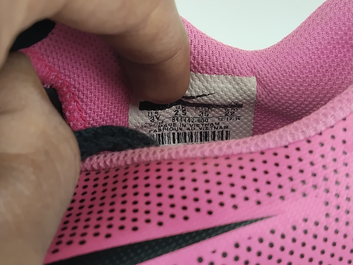 Nike Bravata FG 'Pink/Black