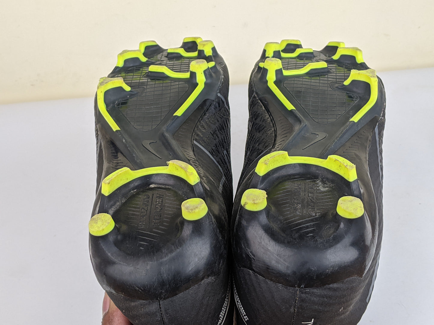 Nike Air Zoom Mercurial Vapor 15 Academy MG - Black/Dark Smoke Grey/Summit White/Volt