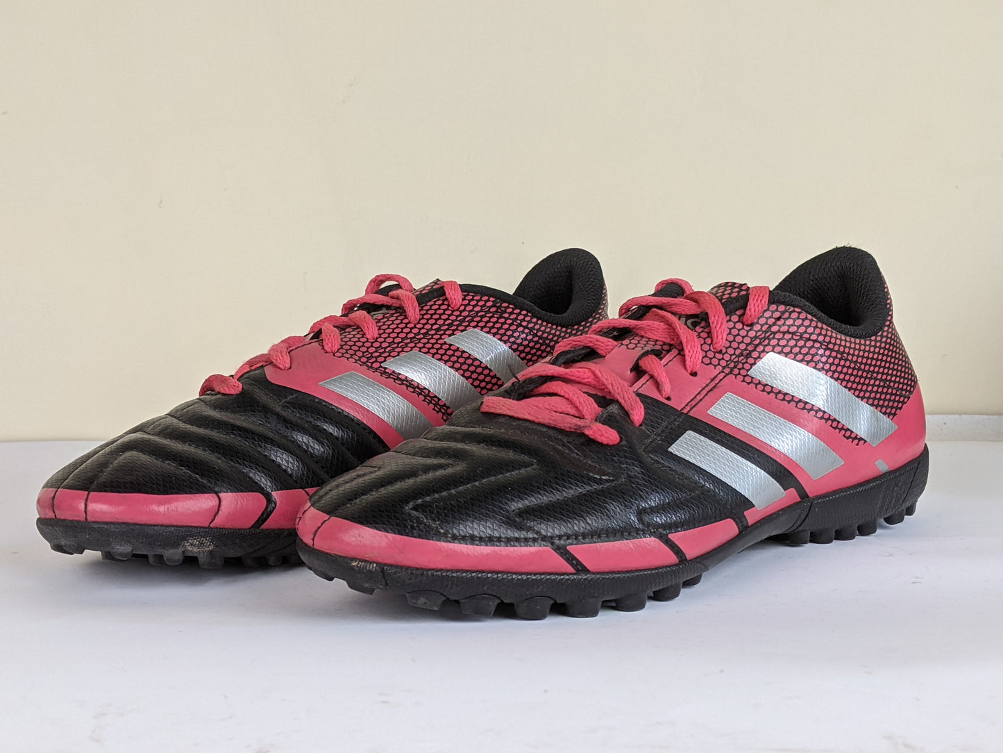 adidas Neoride III TF 'Black/Red
