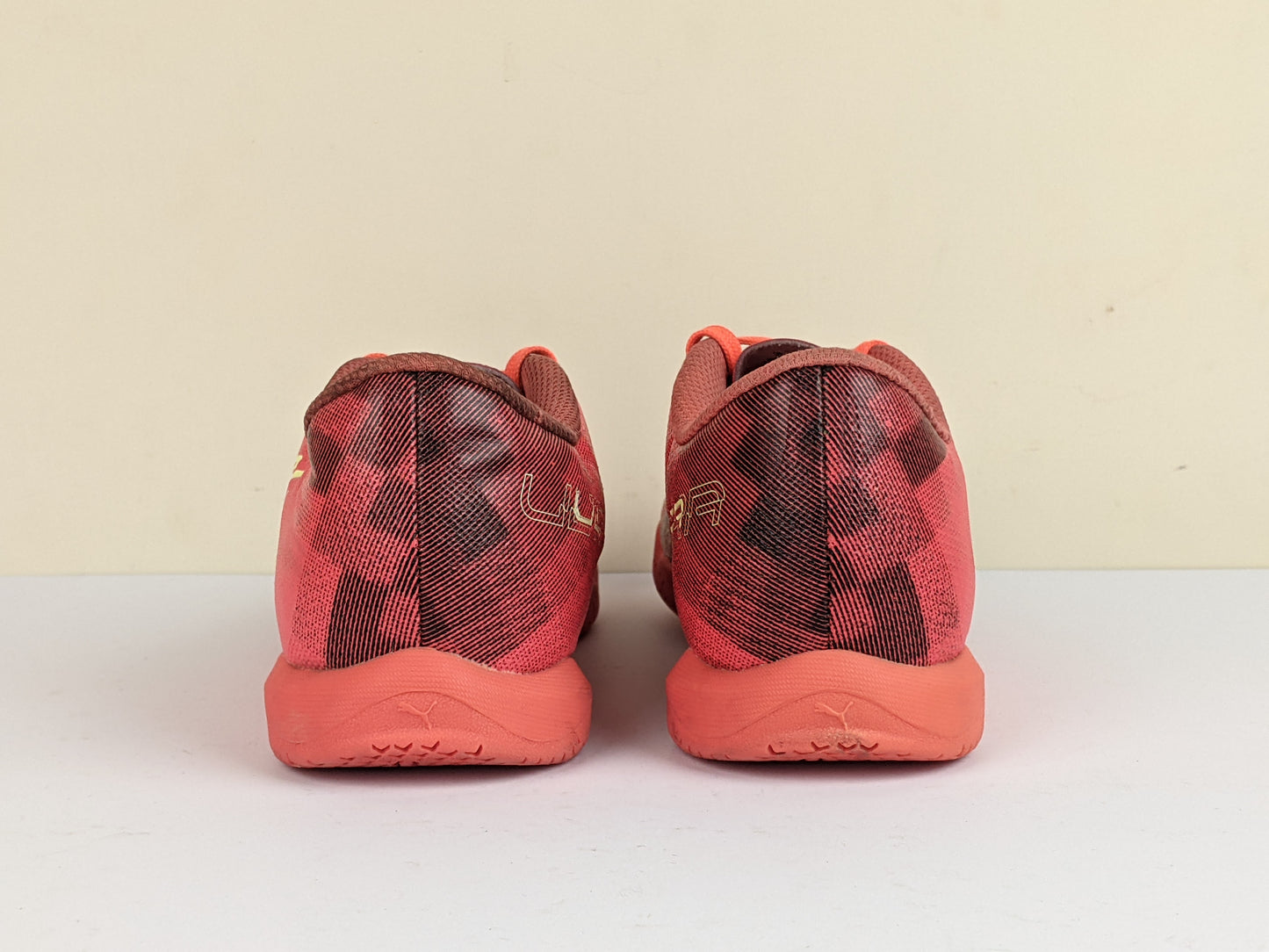 PUMA Ultra Play IT Fearless - Fiery Coral/Fizzy Light/PUMA Black Kids