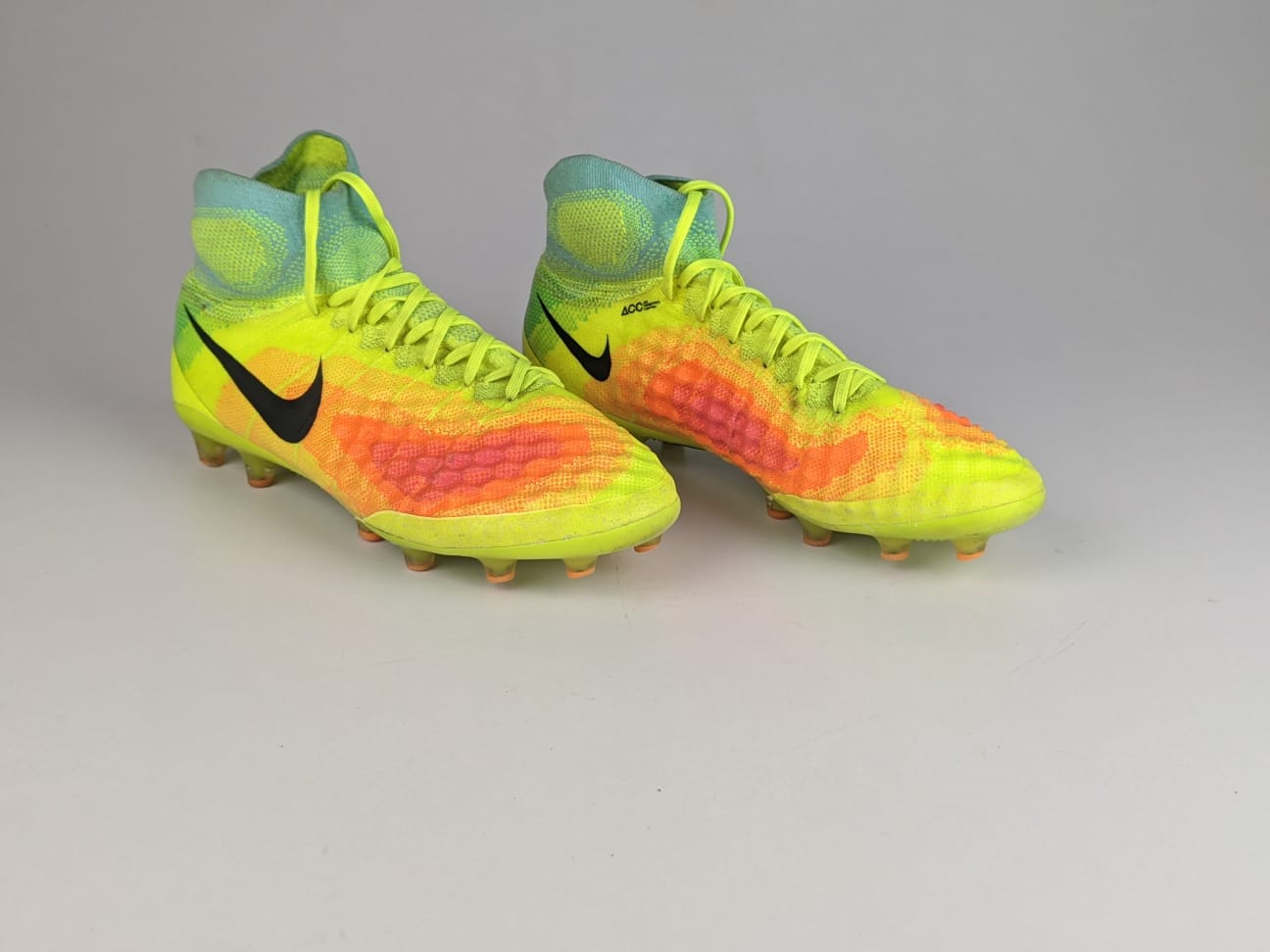 Nike Magista Obra II AG-PRO Volt/Black/Total Orange/Pink Blast