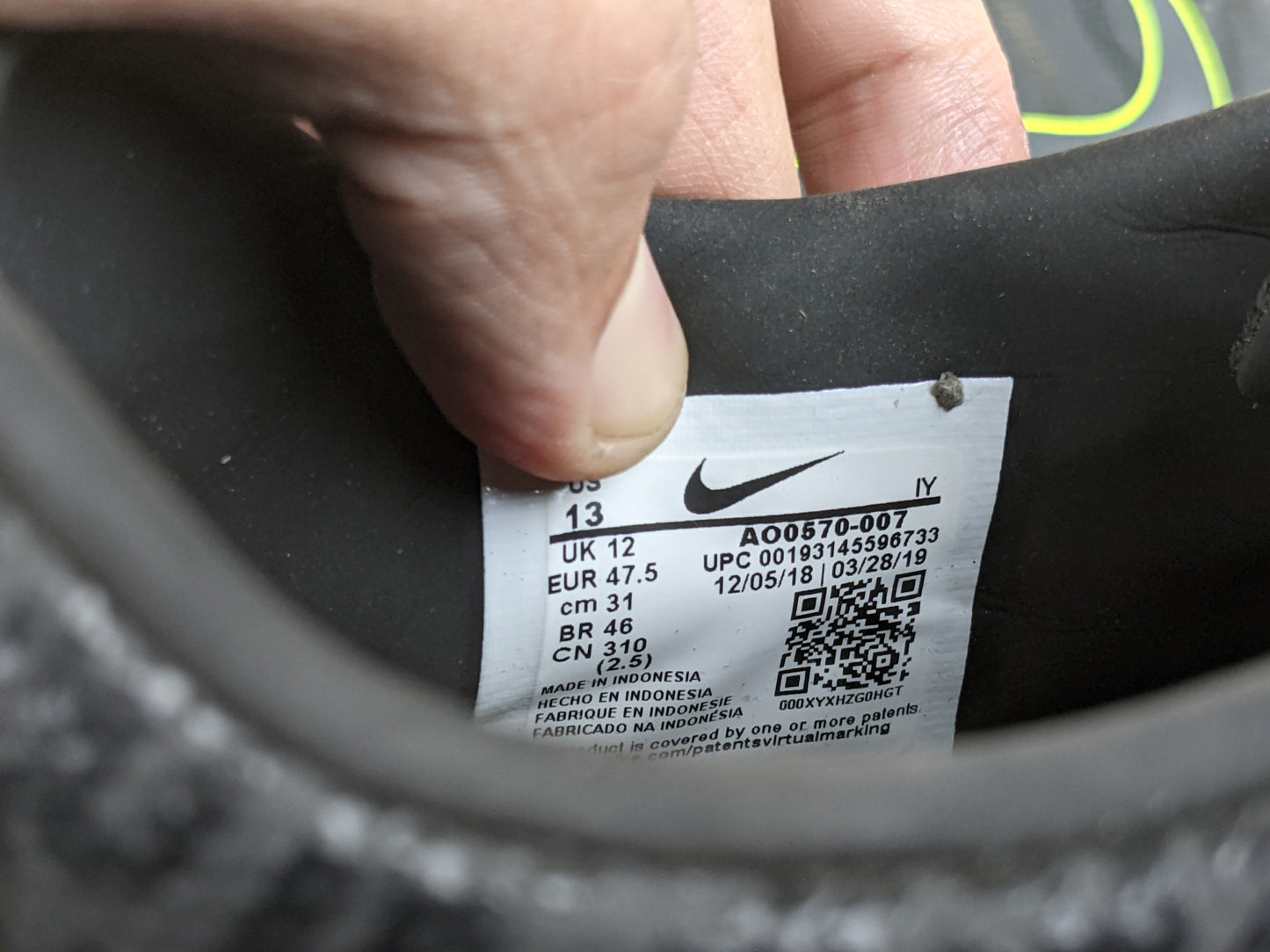 Nike Phantom Venom Academy IC 'Under The Radar Pack Black Volt'