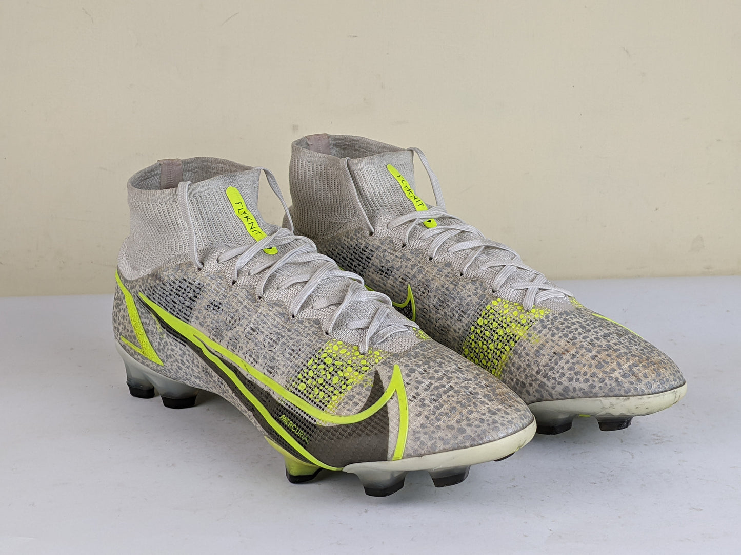 Nike Mercurial Superfly 8 Elite FG Silver Safari - White/Black/Metallic Silver/Volt