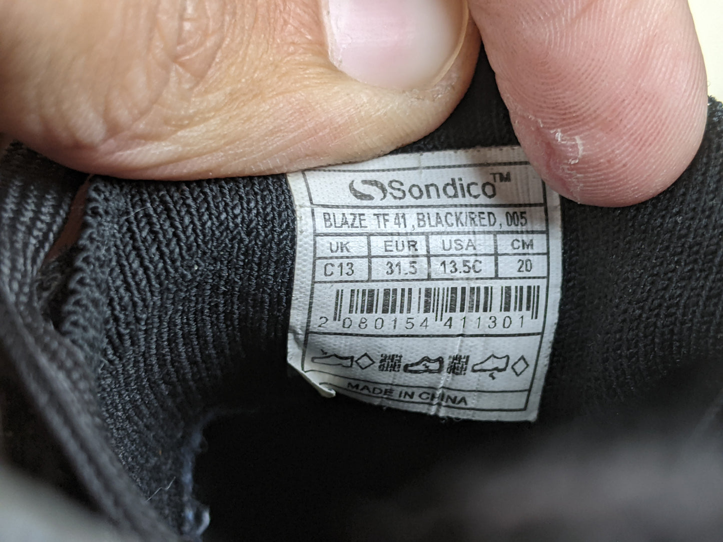 Sondico Blaze TF 'Black/Red' Kids