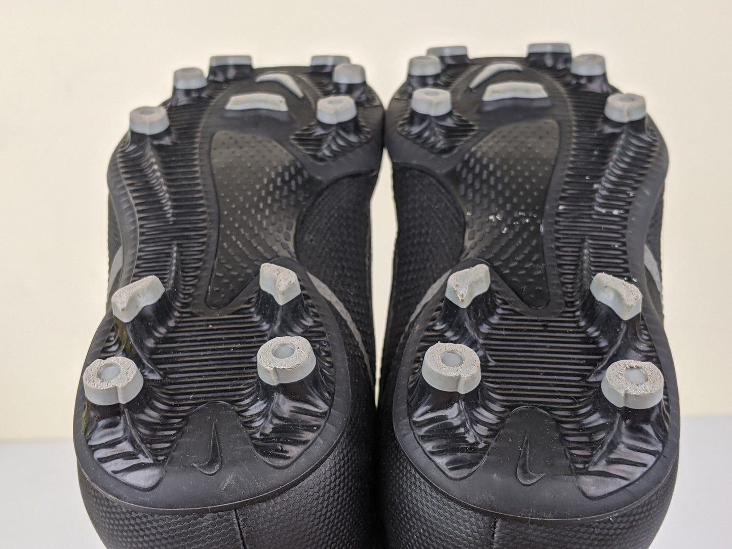 Nike Phantom GT 2 Club MG Renew - Black/Iron Grey