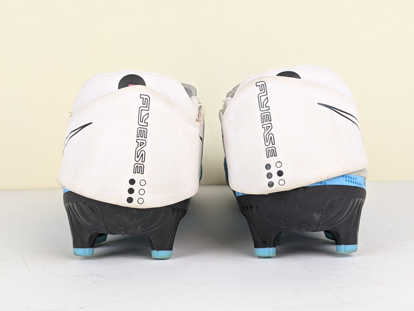 Nike Phantom GT 2 Academy FlyEase MG Blast - Baltic Blue/Hot Punch/White/Laser Blue
