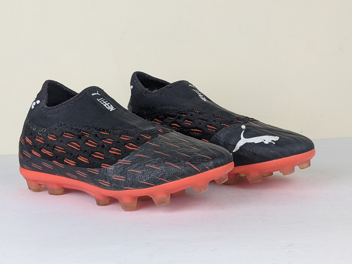 PUMA Future 6.2 Netfit FG/AG Chasing Adrenaline - PUMA Black/PUMA White/Shocking Orange