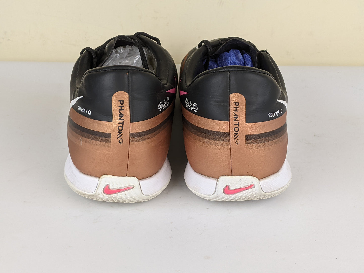 Nike Phantom GT 2 Academy IC Generation - Metallic Copper/White/Black