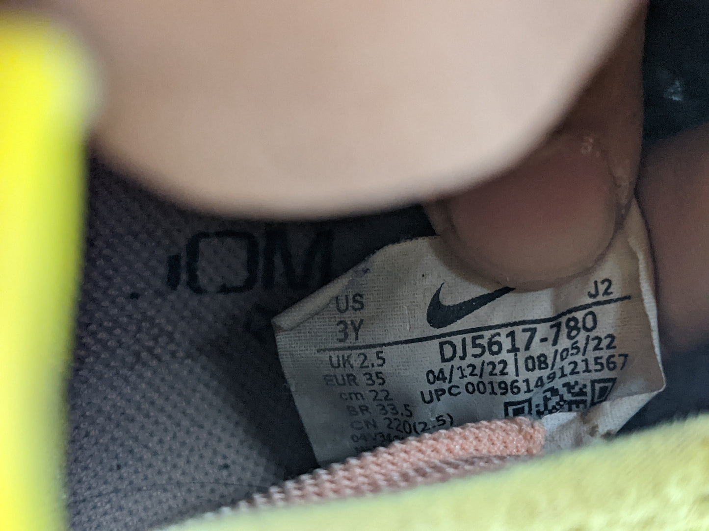 Nike Air Zoom Mercurial Vapor 15 Academy MG Lucent - Yellow Strike/Sunset Glow Kids