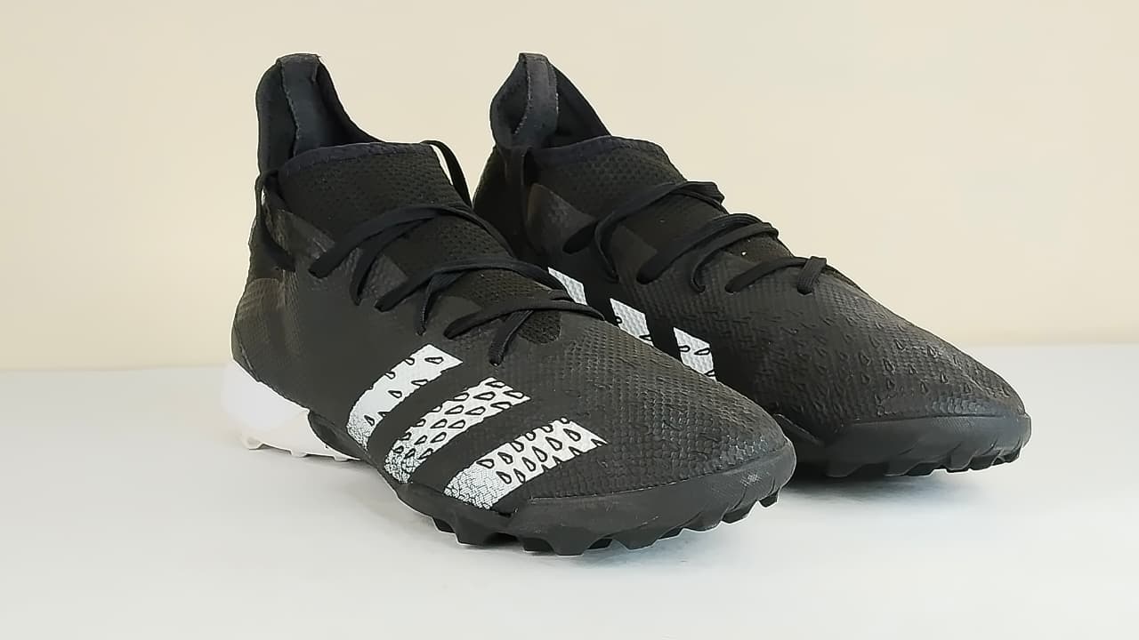adidas Predator Freak .3 TF Escapelight - Core Black/Footwear White