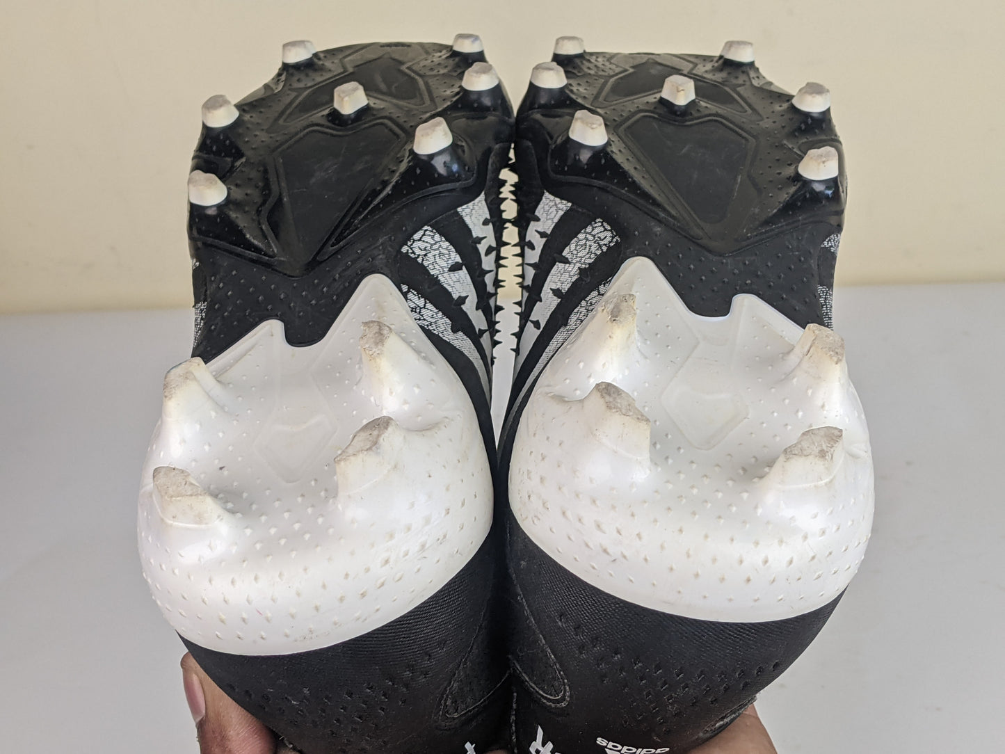adidas Predator Freak .2 FG/AG Escapelight - Core Black/Footwear White