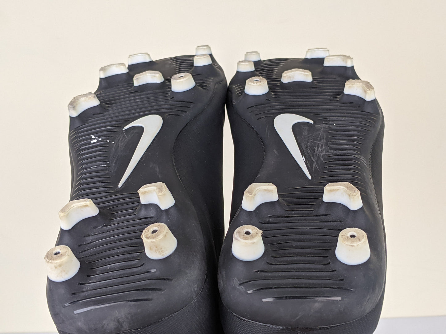 Nike Bravata FG 'Black/White