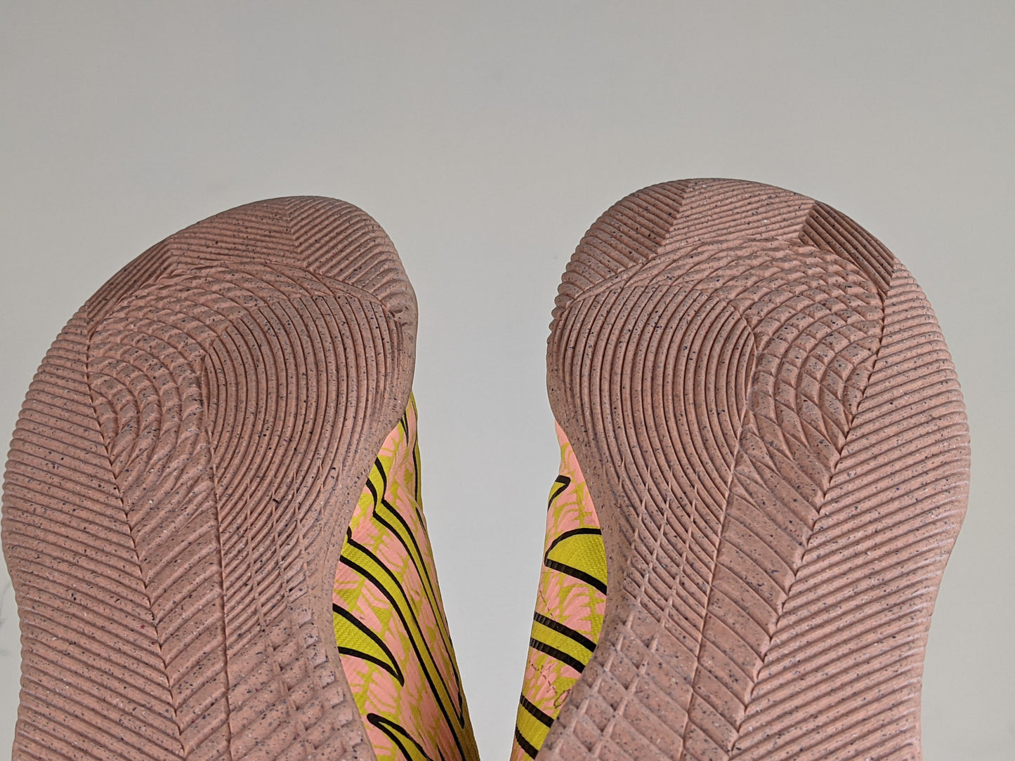 Nike Mercurial Vapor 15 Club IC Lucent - Yellow Strike/Sunset Glow