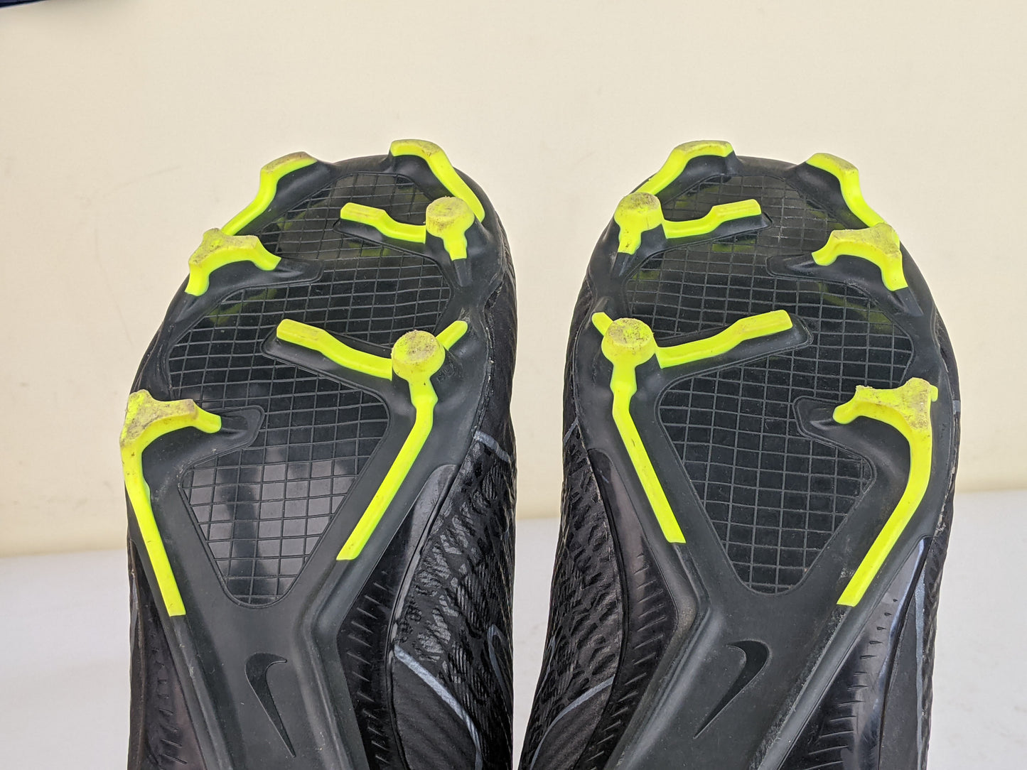 Nike Air Zoom Mercurial Vapor 15 Academy MG - Black/Dark Smoke Grey/Summit White/Volt