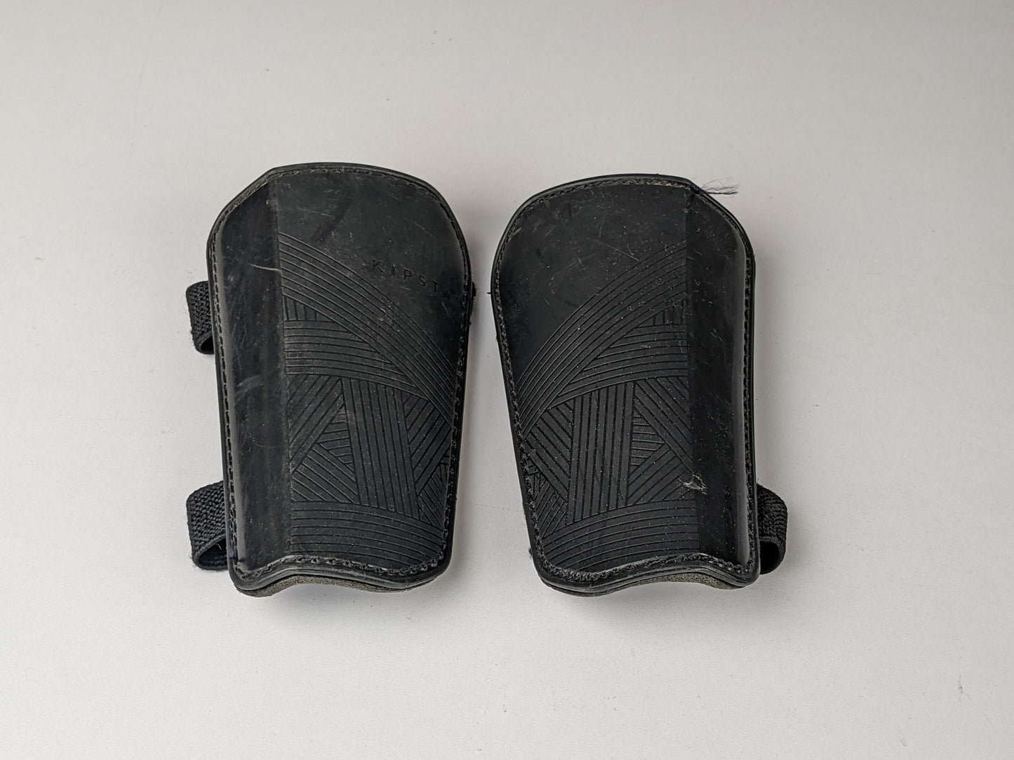 Kipsta Shin Guards 'Black
