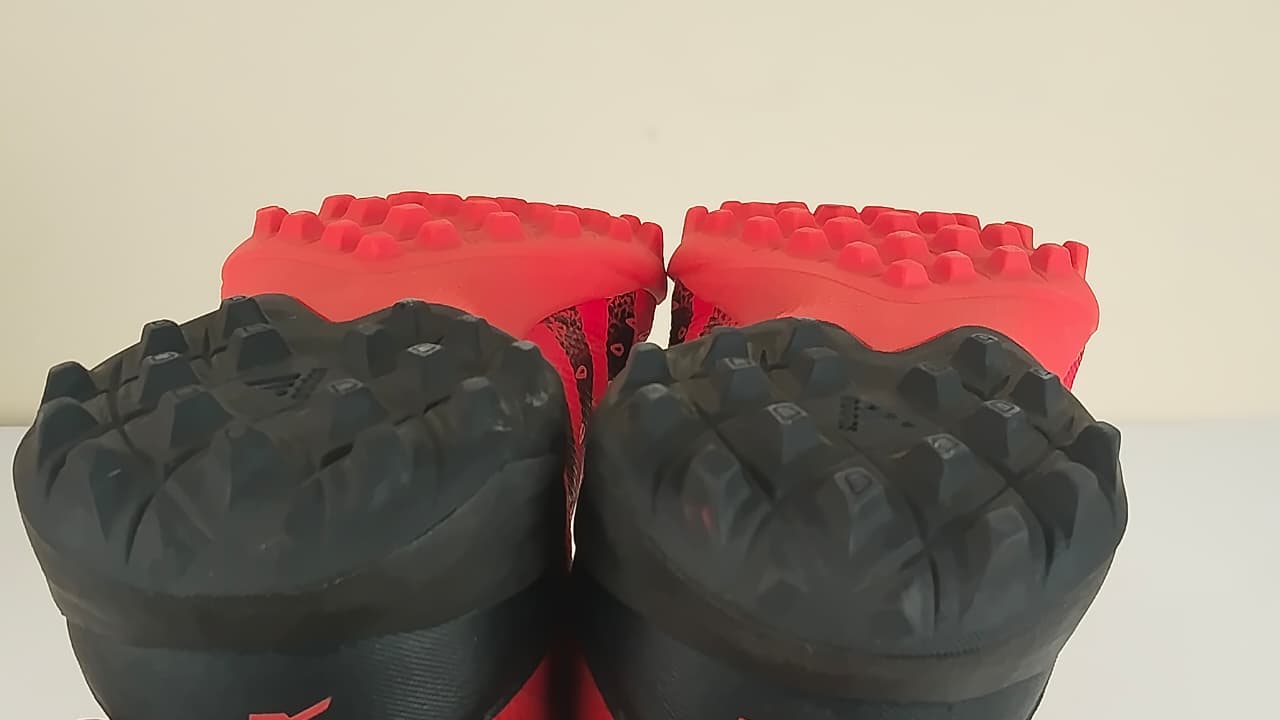 adidas Predator Freak .3 Laceless TF Meteorite - Red/Core Black/Solar Red