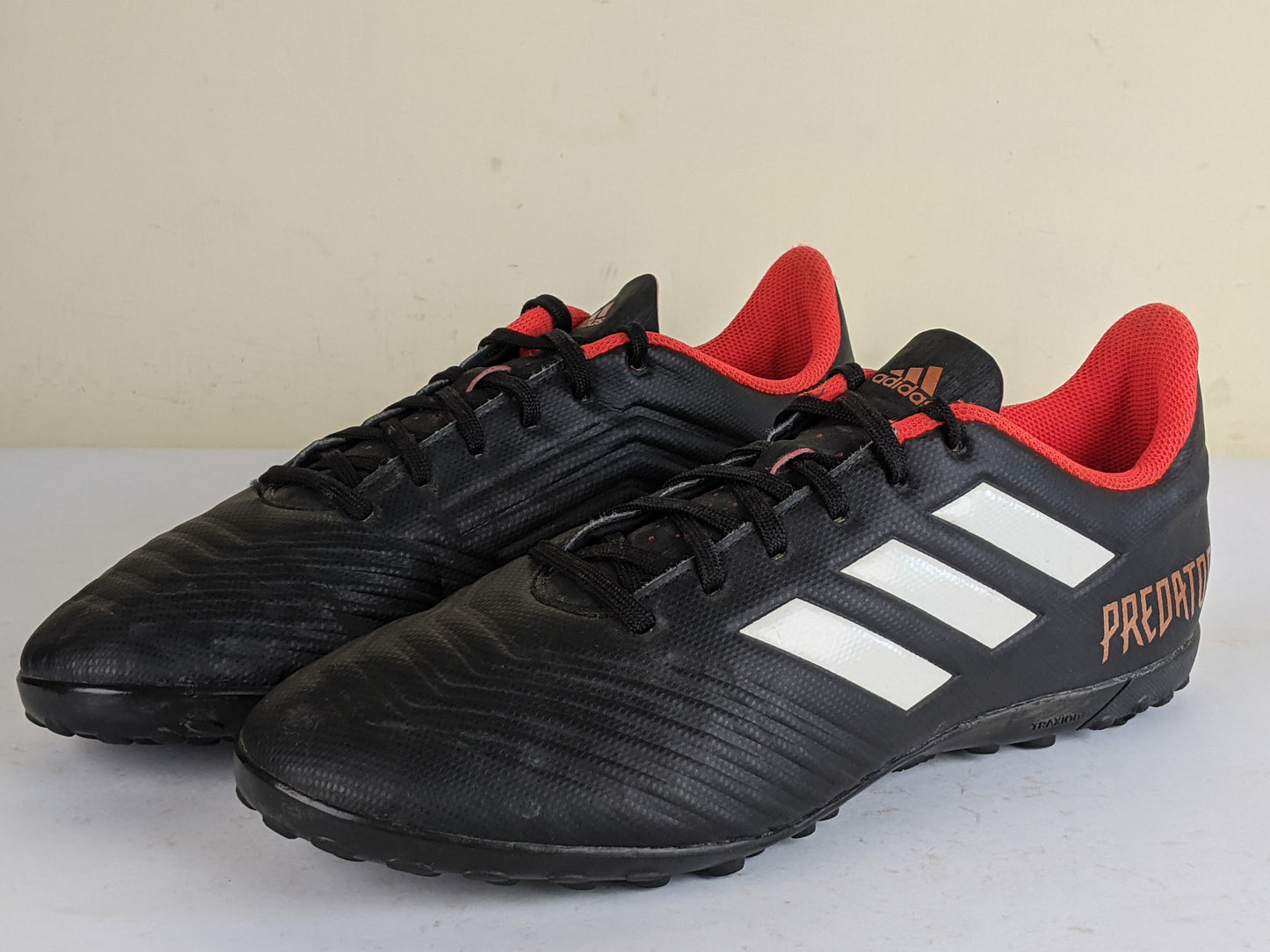 adidas Predator Tango 18.4 TF 'Black/White
