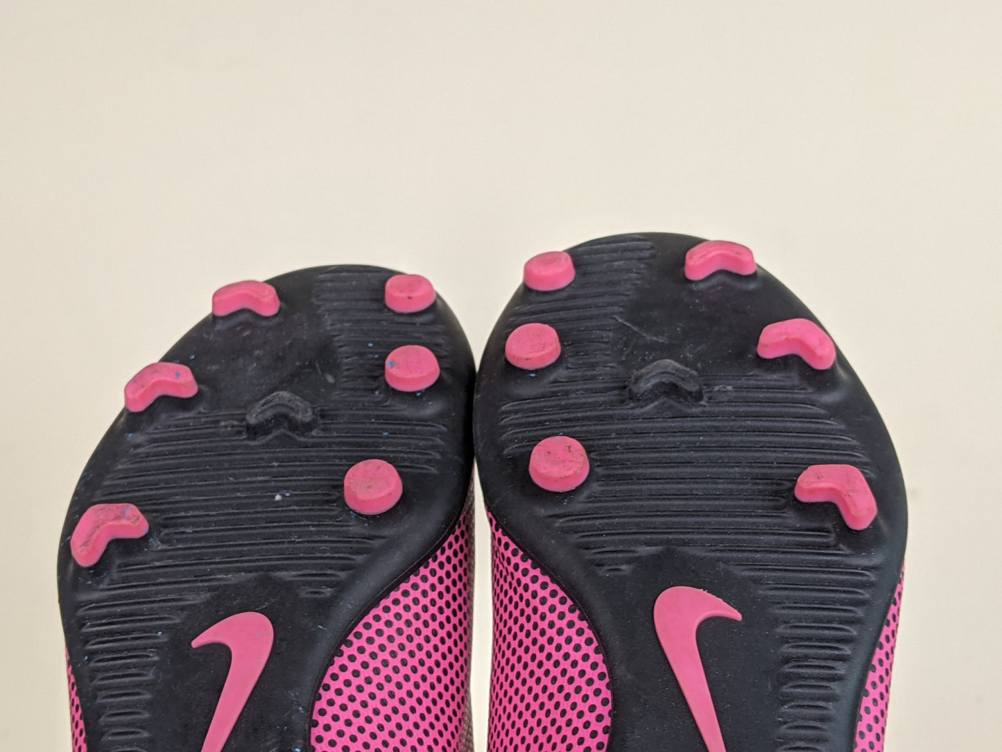 Nike Bravata FG 'Pink/Black