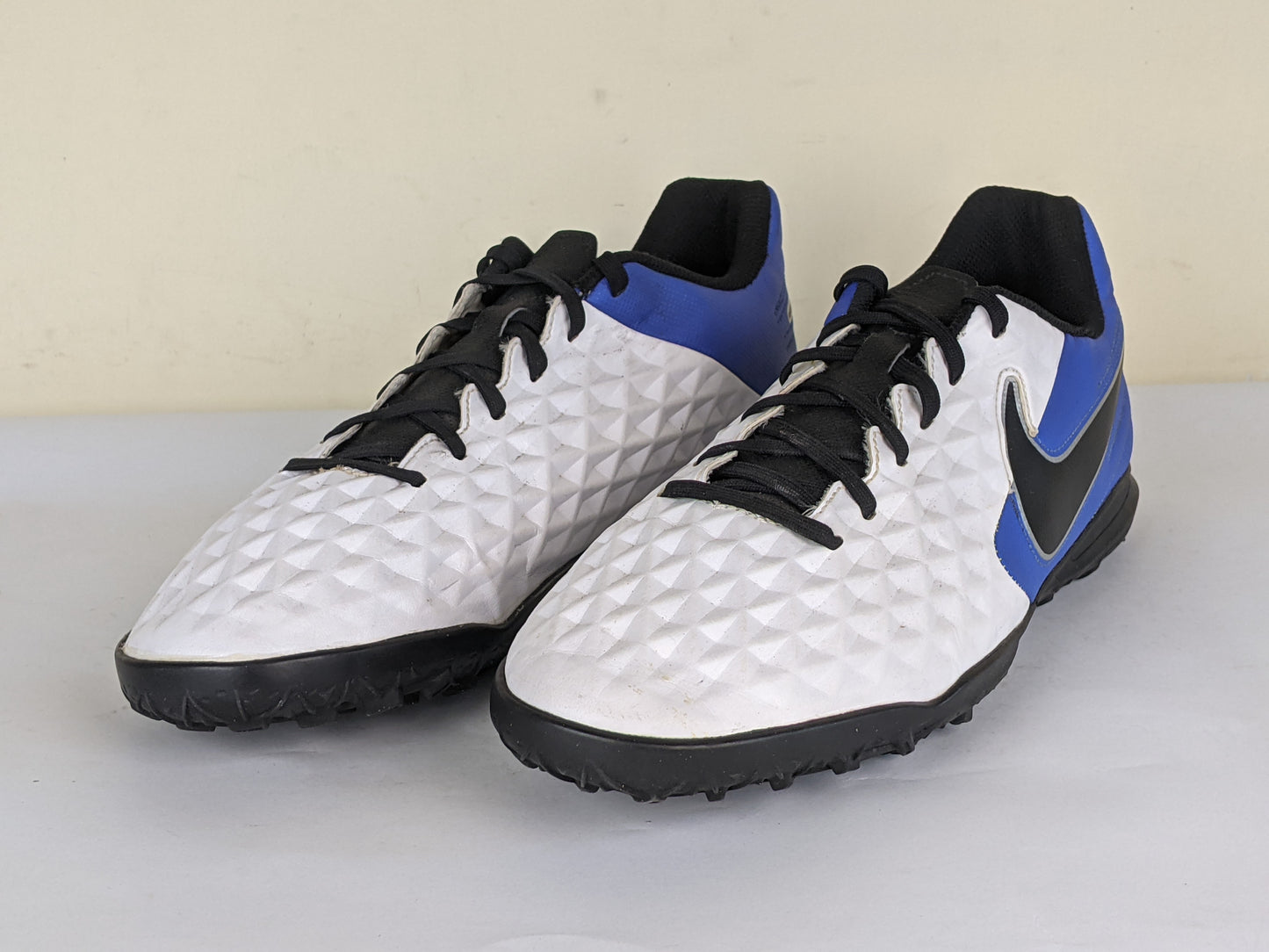 Nike Tiempo Legend 8 Club TF Daybreak - White/Black/Hyper Royal/Metallic Silver