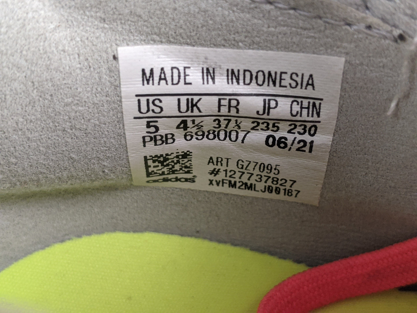 adidas Predator Freak .3 TF Numbers Up - Cool Grey/Footwear White/Solar Yellow - Kids