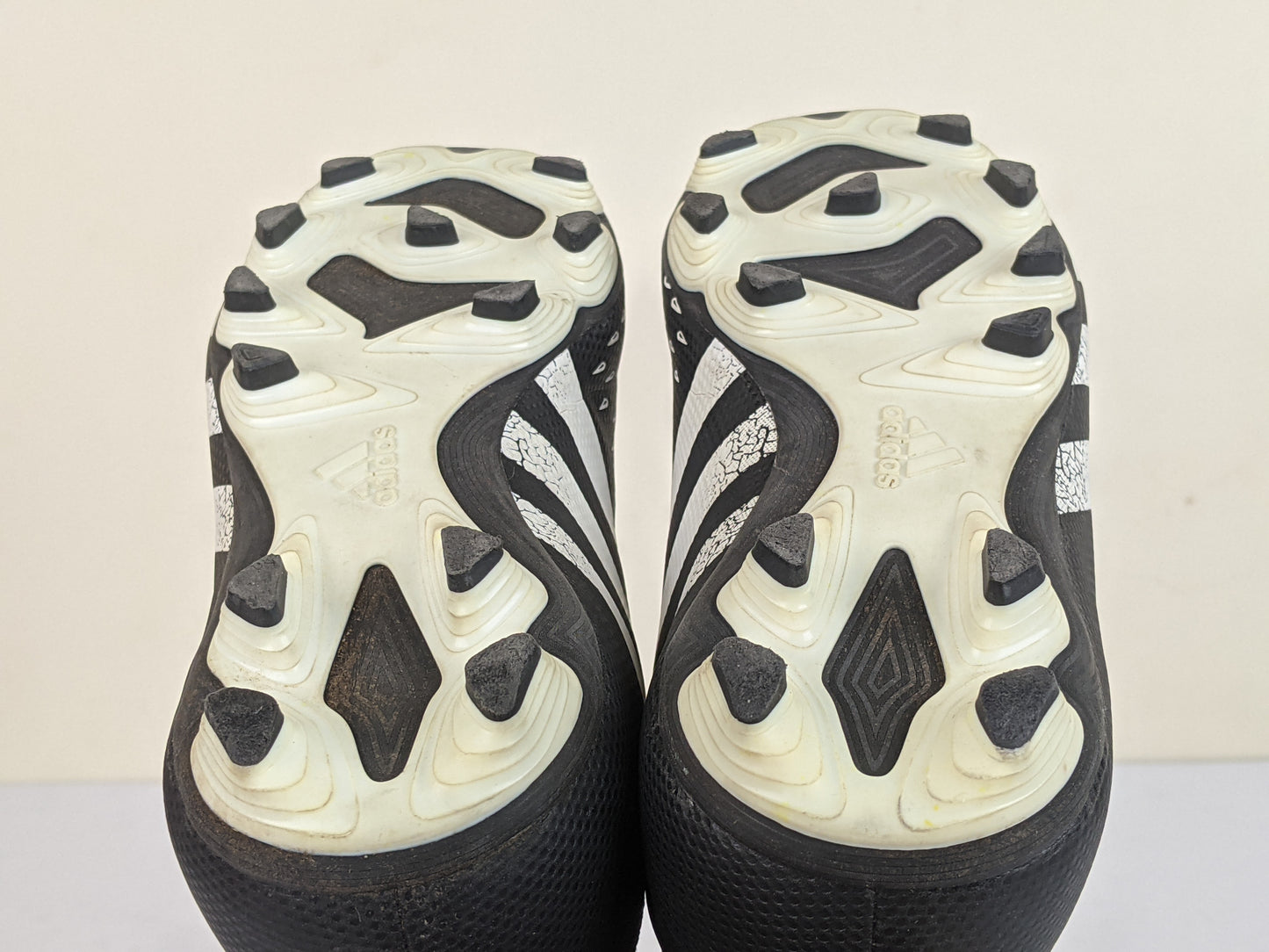 adidas Predator Freak .4 FG/AG Escapelight - Core Black/Footwear White Kids