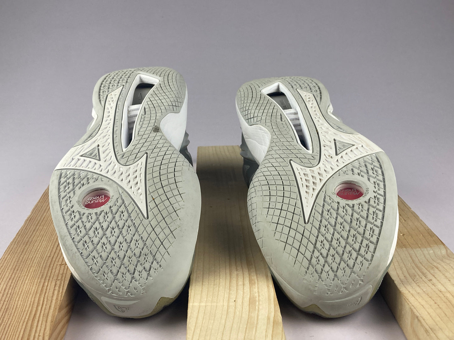 Mizuno Wmns Wave Stealth Neo 'Grey'-Running-Athletic Corner