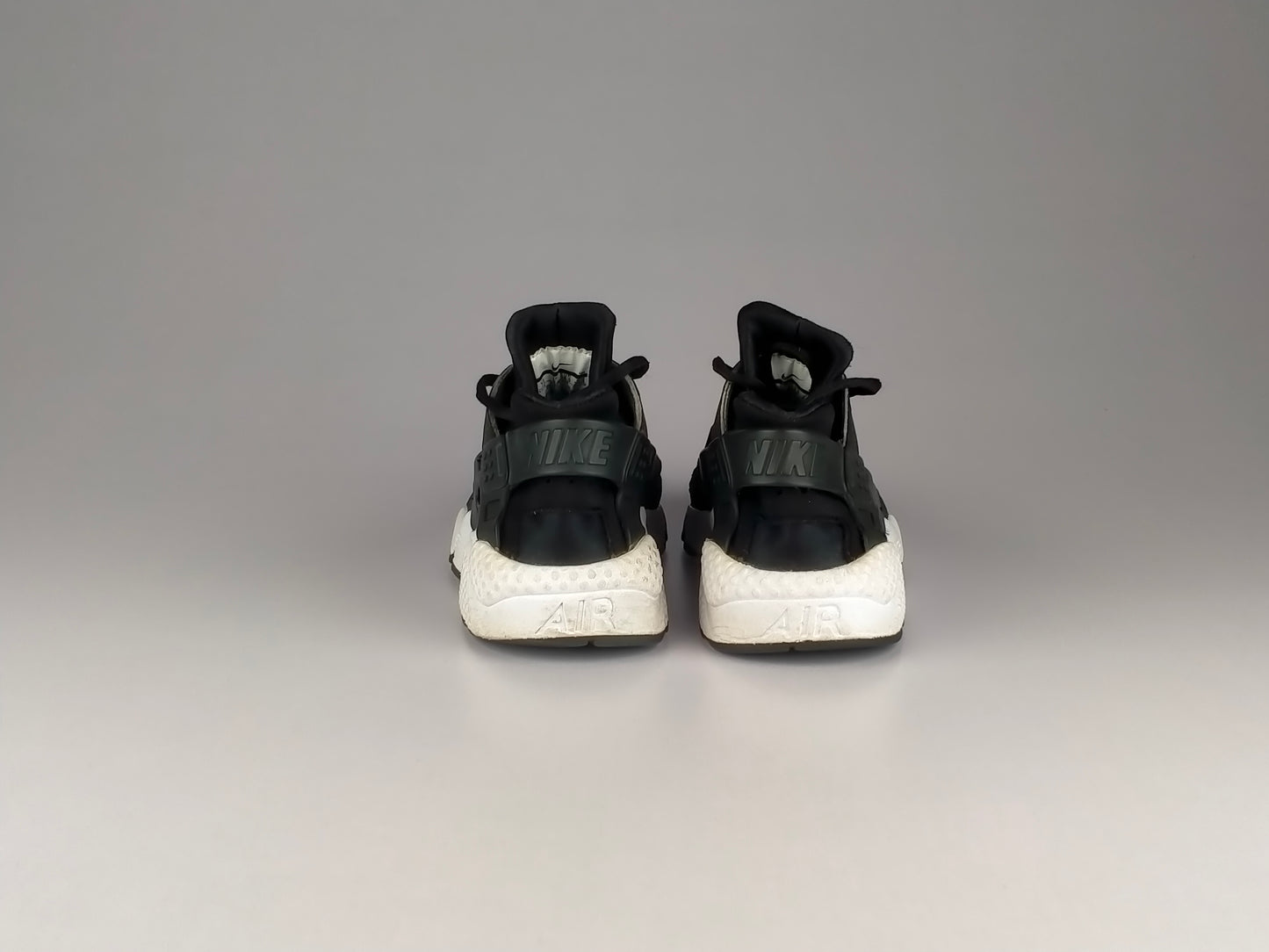 Nike Wmns Air Huarache 'Black/White'-Running-Athletic Corner