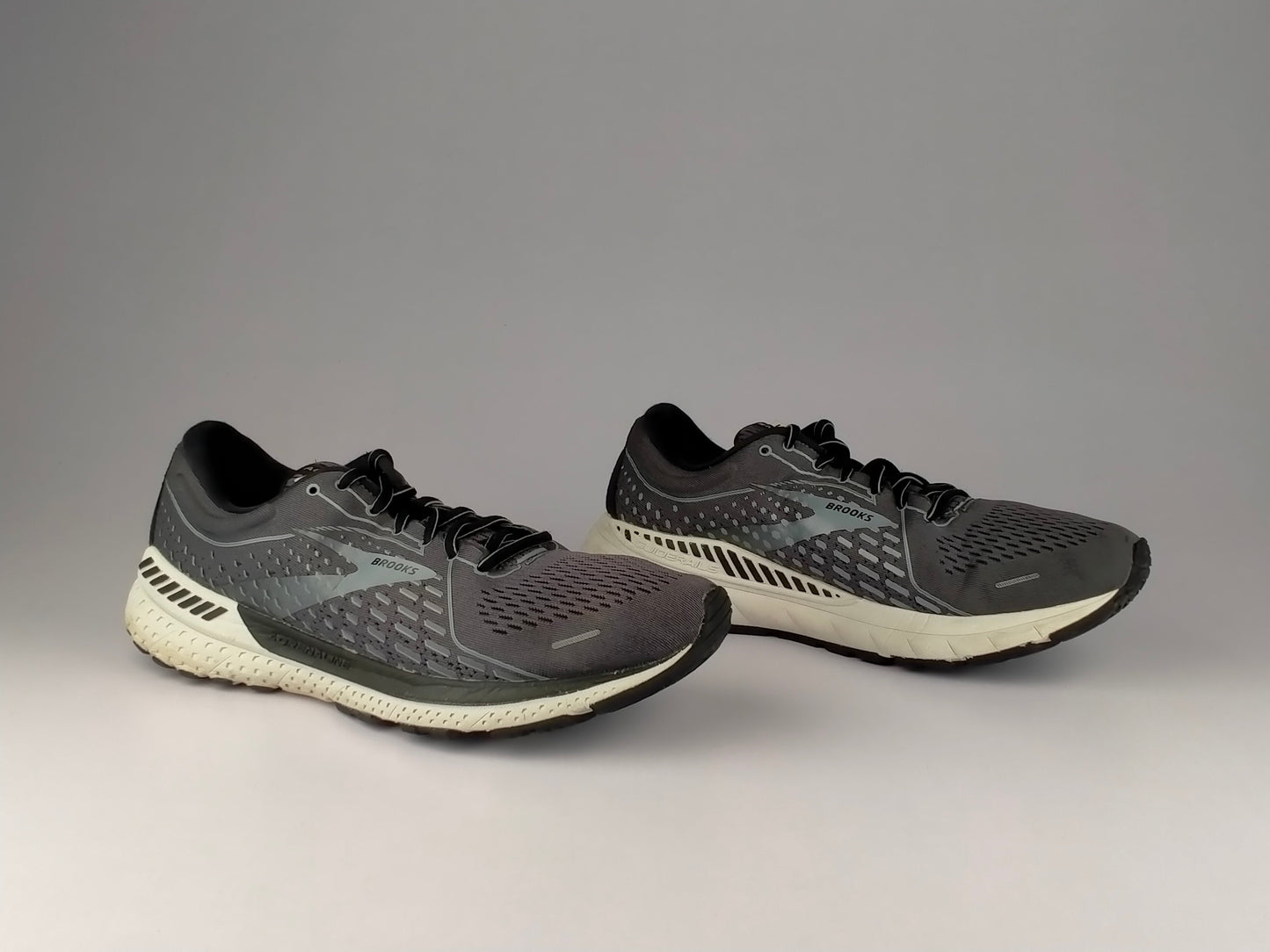 Brooks Adrenaline GTS 21 'Black/Blackened Pearl/Grey'-Running-Athletic Corner