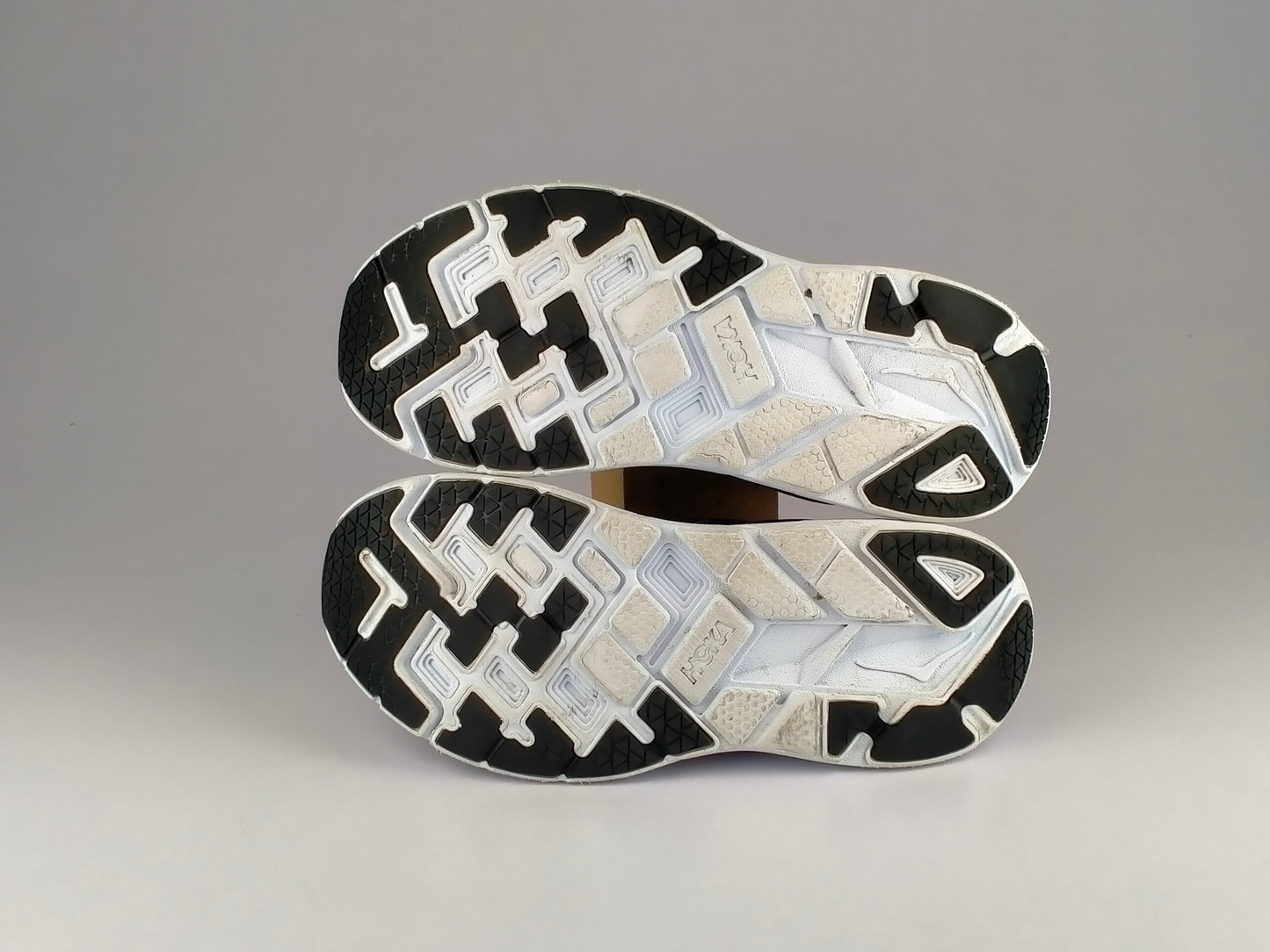 Hoka One One Clifton 4 'Black/White'-Running-Athletic Corner