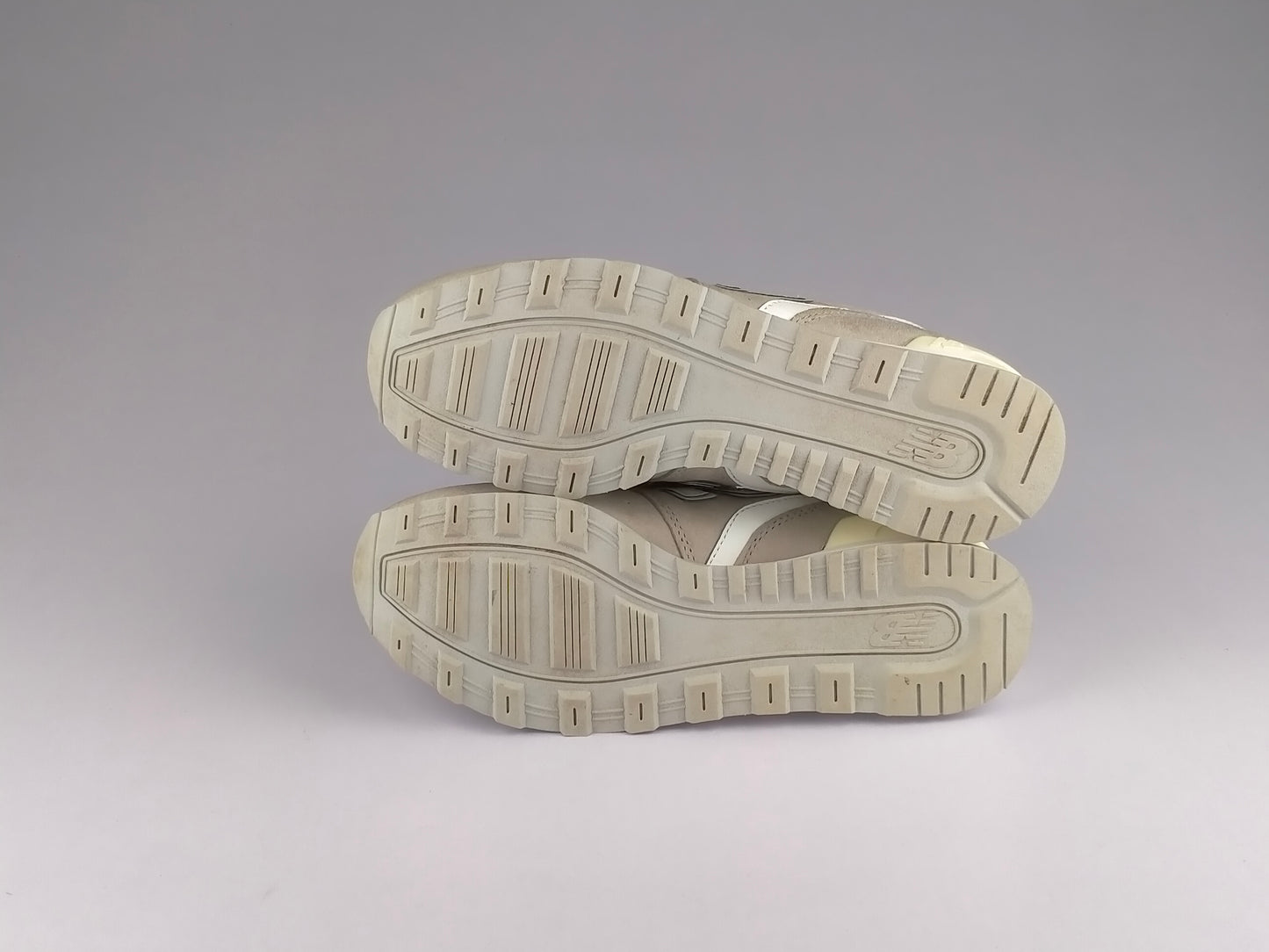 New Balance 696 Series WMNS 'Grey'-Sneakers-Athletic Corner