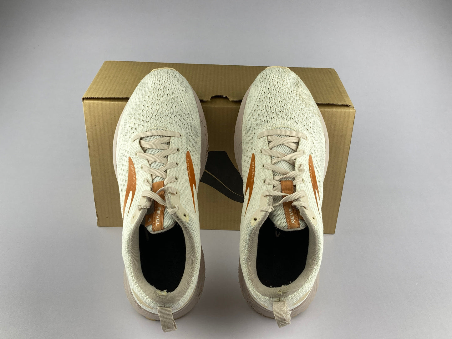 Brooks Wmns Beige Revel 4 'Off White'-Sneakers-Athletic Corner