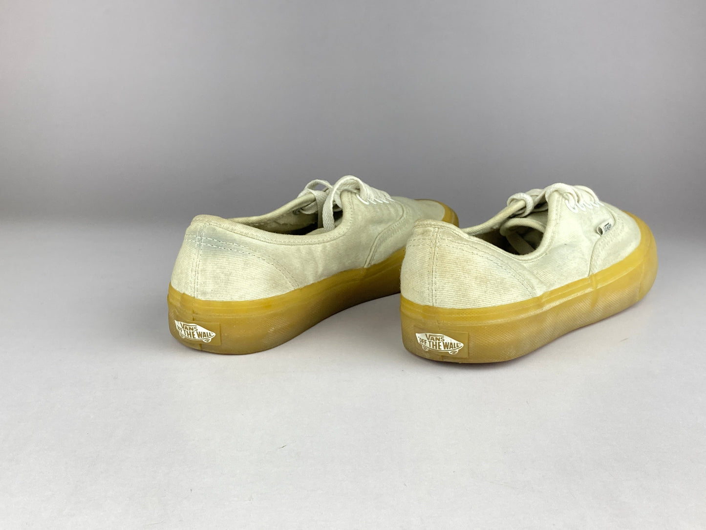 Vans Low Top 'White'-Sneakers-Athletic Corner