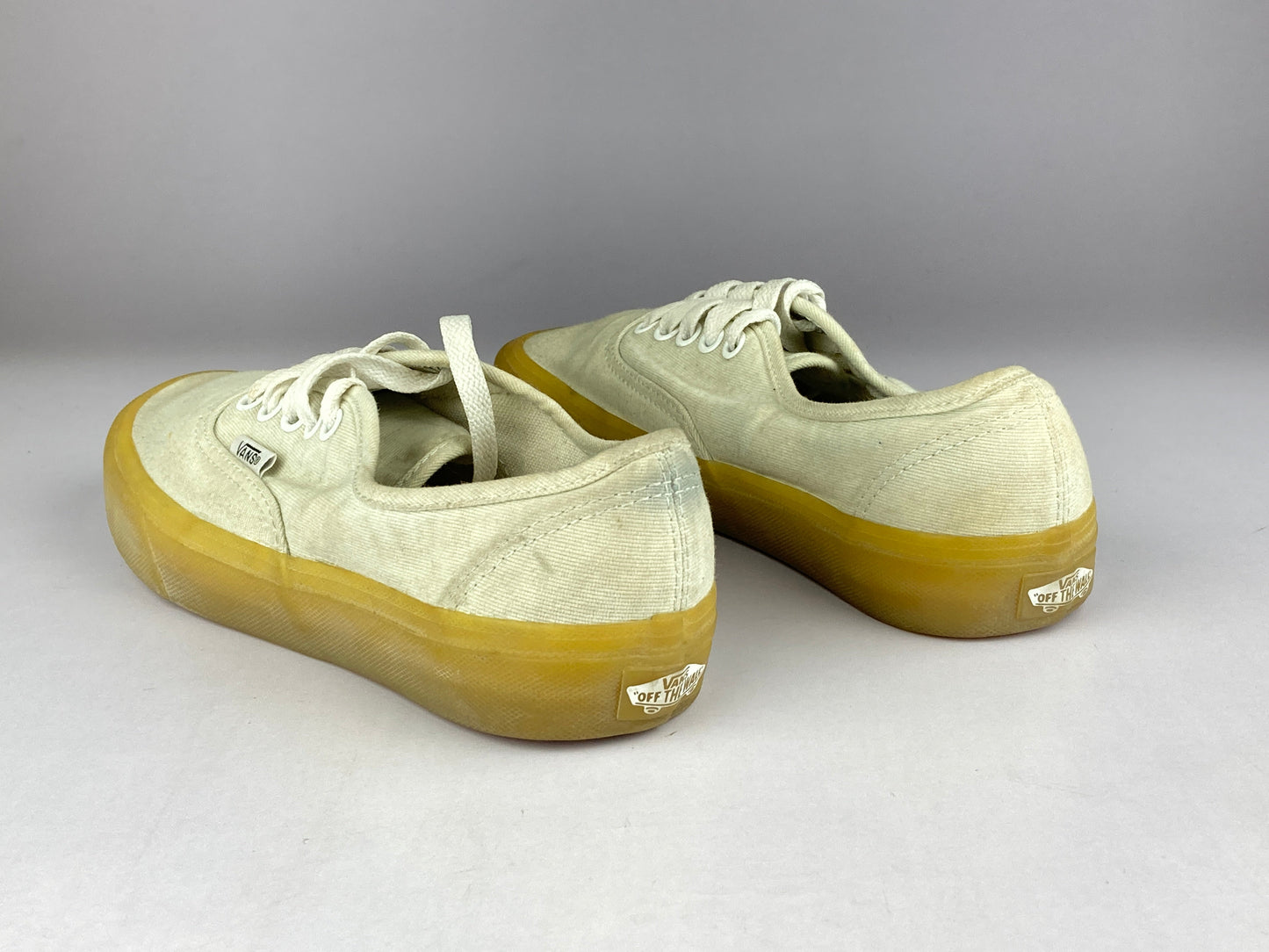 Vans Low Top 'White'-Sneakers-Athletic Corner