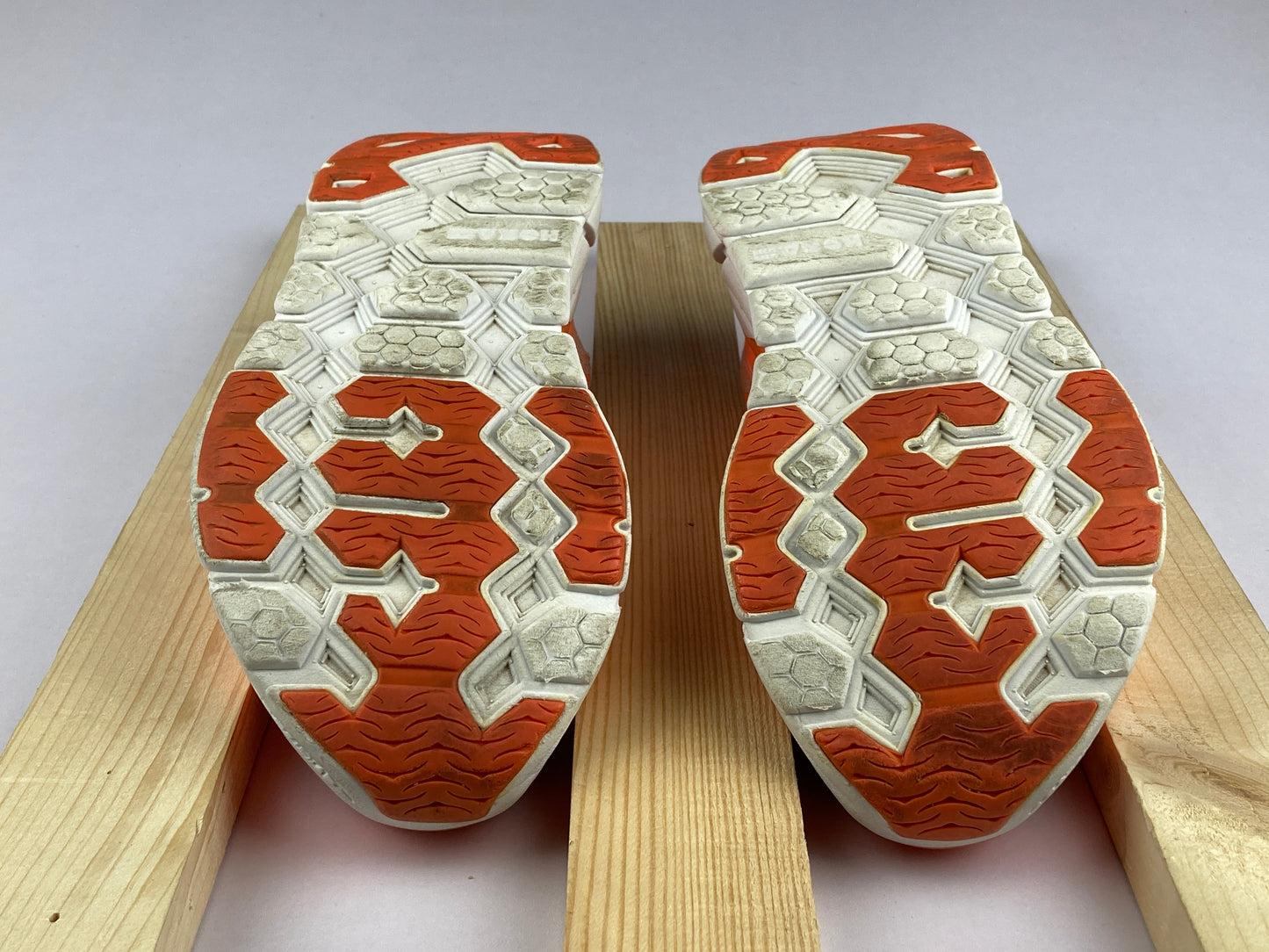 Hoka One One Wmns Clifton 2 'Neon Coral/White'-Running-Athletic Corner