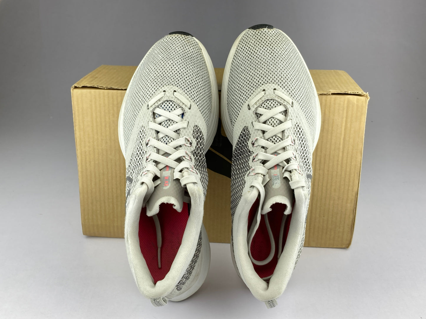 Nike Wmns Zoom Strike 'Vast Grey' aj0188-006-Running-Athletic Corner