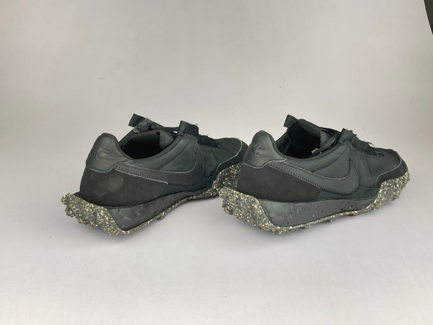 Shoes that are available online in Pakistan at athleticorner.com
