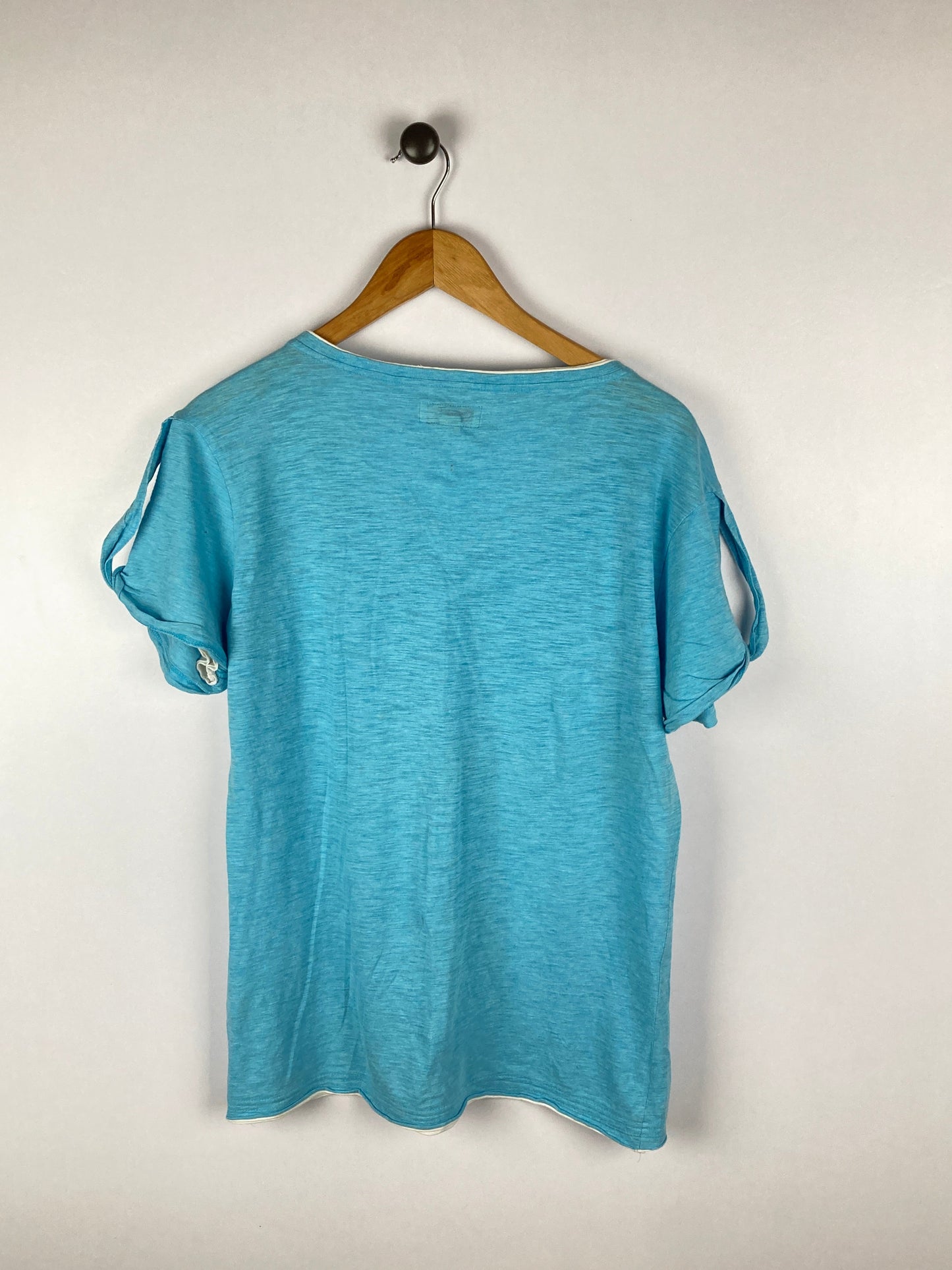 ENERGIE Heather Blue | V-Neck Tee