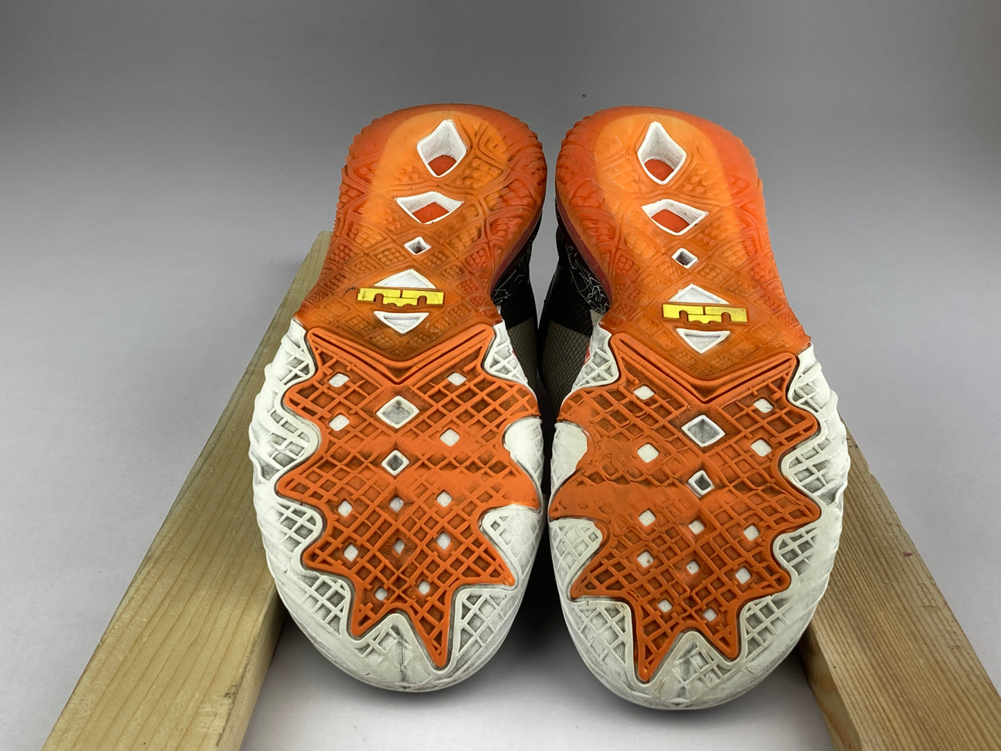 Nike Space Jam x LeBron 18 Low 'Sylvester x Tweety' CV7562-103-Basketball-Athletic Corner