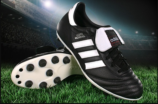 Best Football Cleats for Wide Feet (2025) – Comfort & Performance Guide