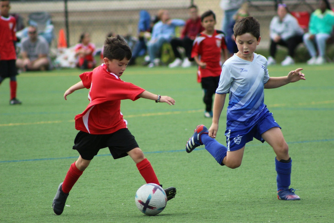 Kids Football Boots Buying Guide
