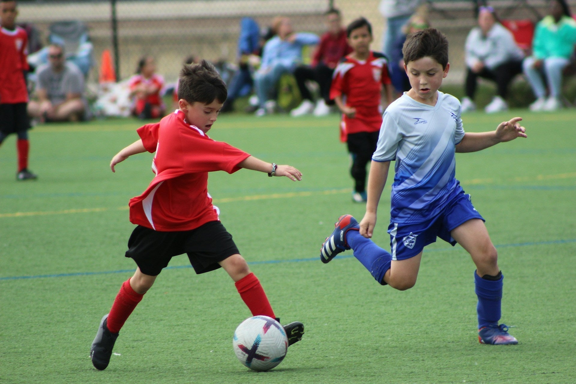 Kids Football Boots Buying Guide