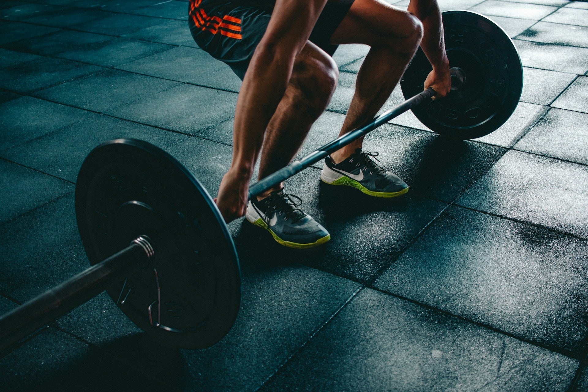 Home Gym vs. Commercial Gym — What Equipment Do You Actually Need?