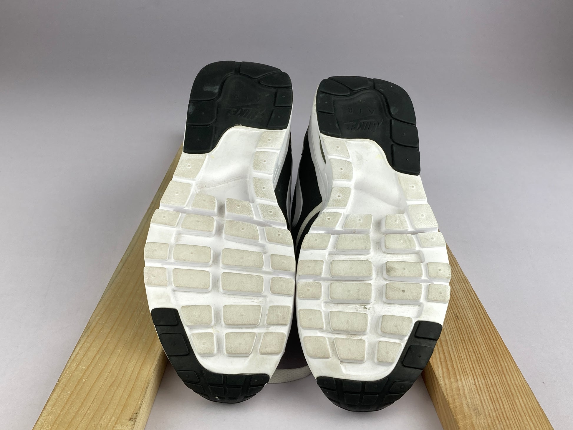 Nike Wmns Air Max Zero 'Black Sail' 857661-006-Sneakers-Athletic Corner