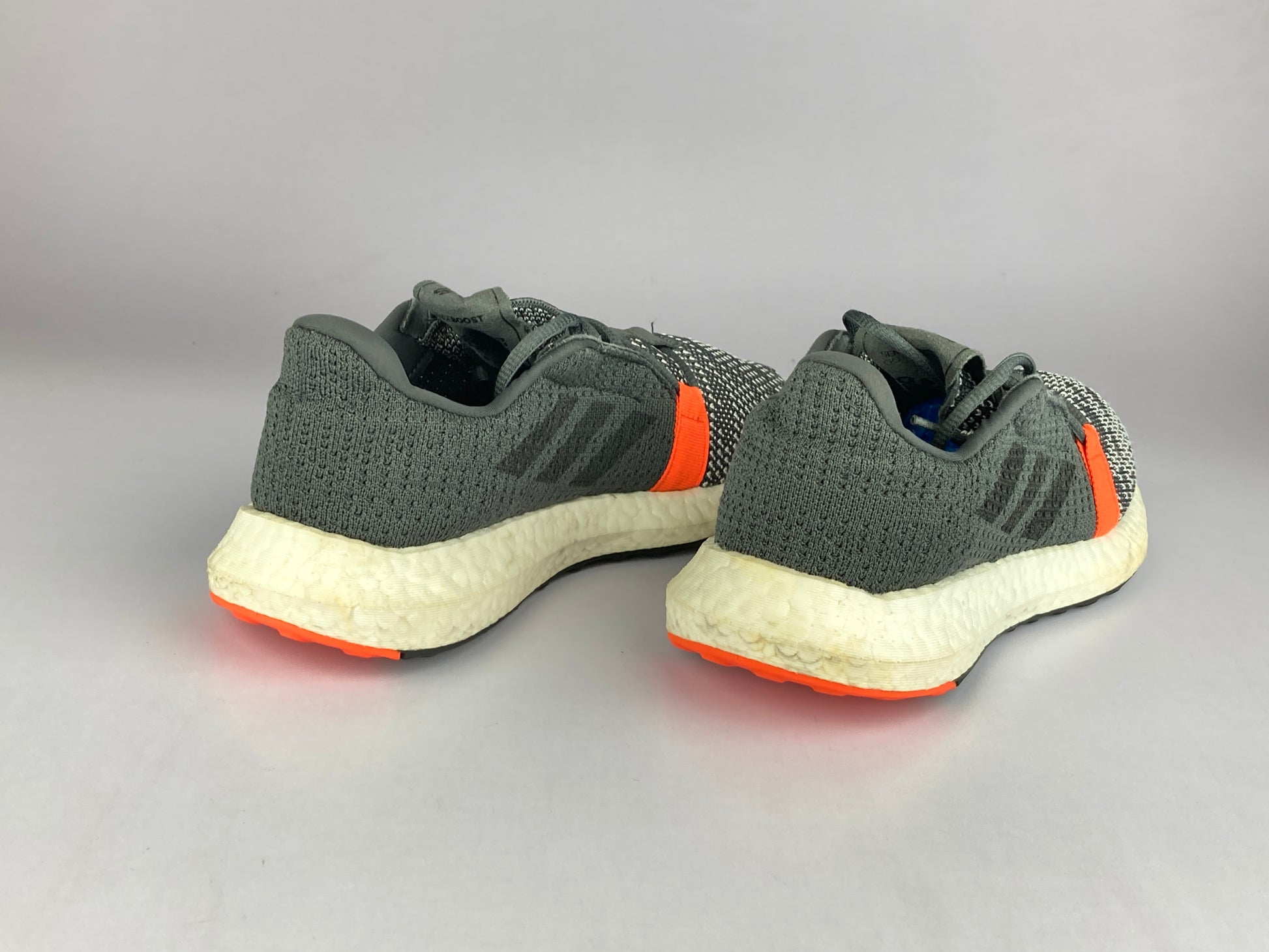 Shoes that are available online in Pakistan at athleticorner.com