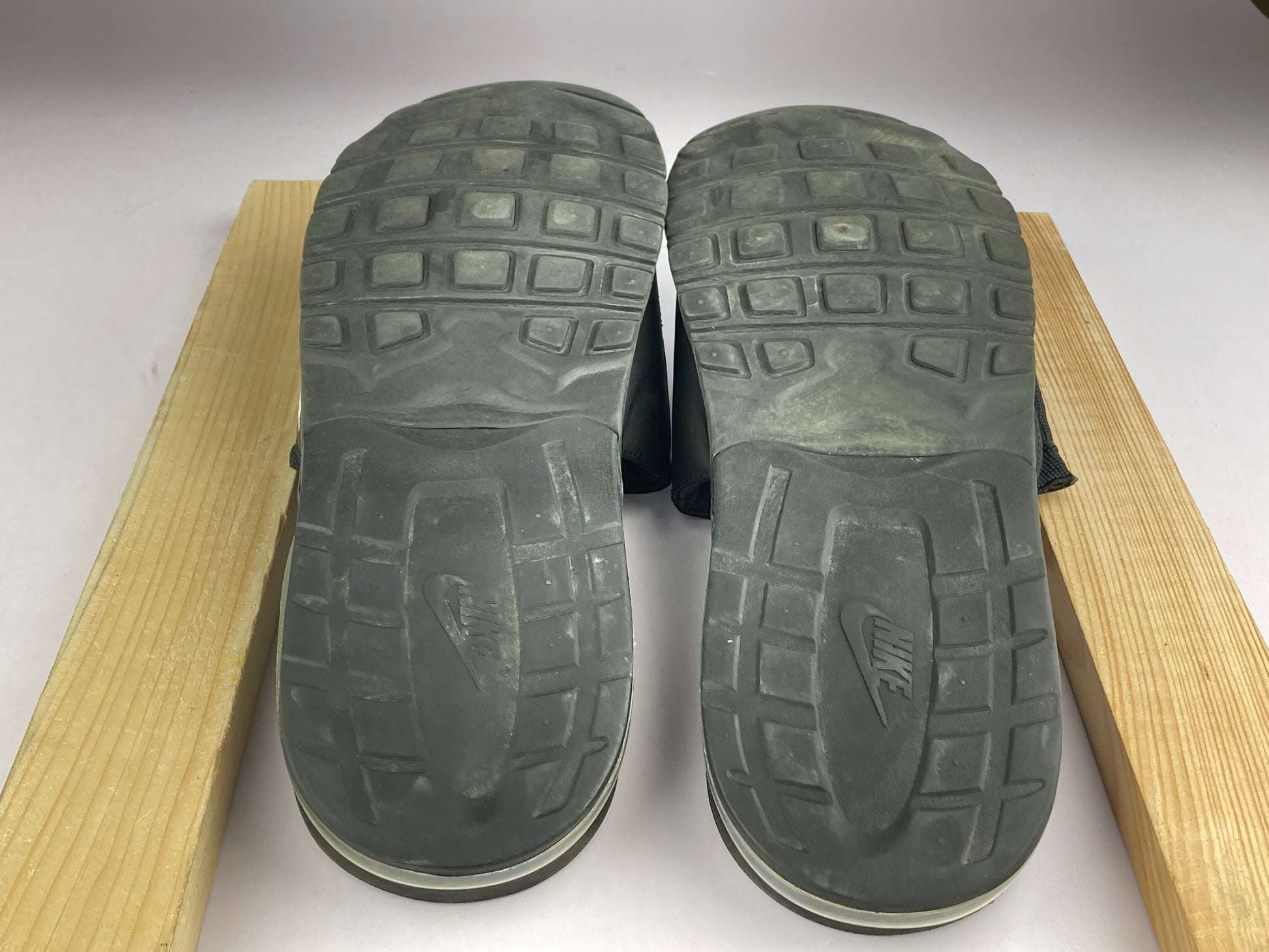 Nike Air Max Camden Slide 'Black White' bq4626-003-Sneakers-Athletic Corner